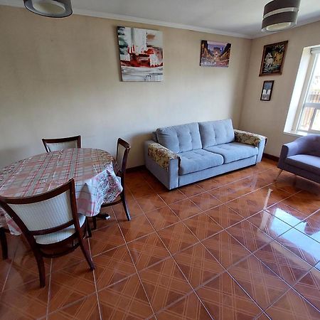 Hostal House Flover Пуэрто-Варас Экстерьер фото