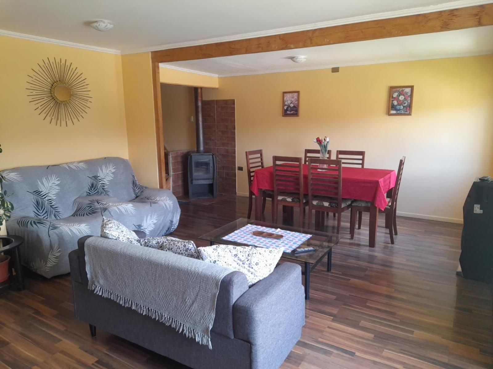 Hostal House Flover Пуэрто-Варас Экстерьер фото